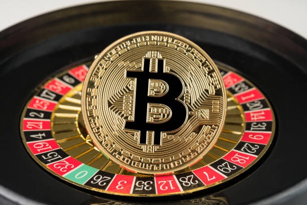 SA Gaming roulette table with spinning wheel